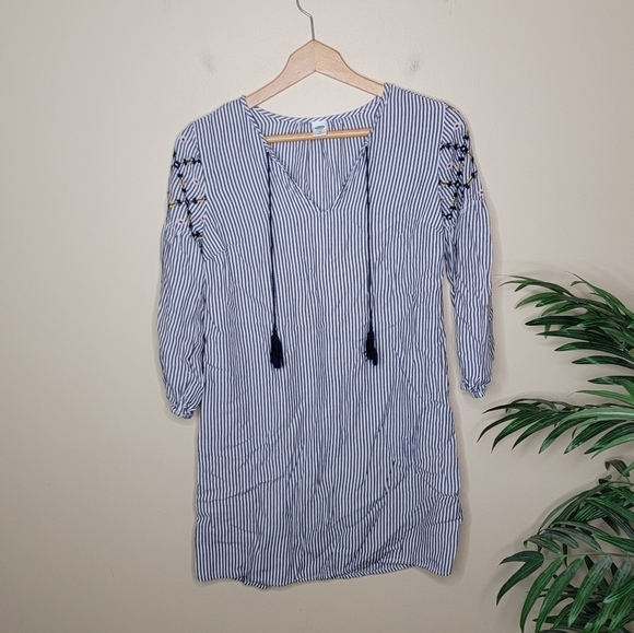 Old Navy | Navy & White Striped Floral Embroidered Shift Dress Size XS - Picture 2 of 6